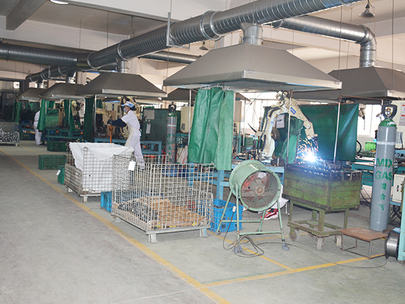 機器手臂焊接線